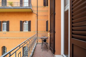 View from property - Mazzini Elegant Apartment by Wonderful Italy (Bologna)