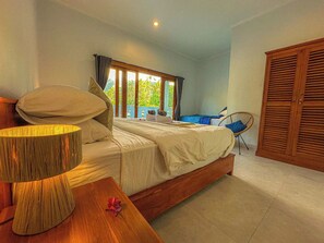 Apartment, 2 Bedrooms, Kitchen, Mountain View | Premium bedding, individually decorated, individually furnished, desk - Rumah Diyah (Karangasem)