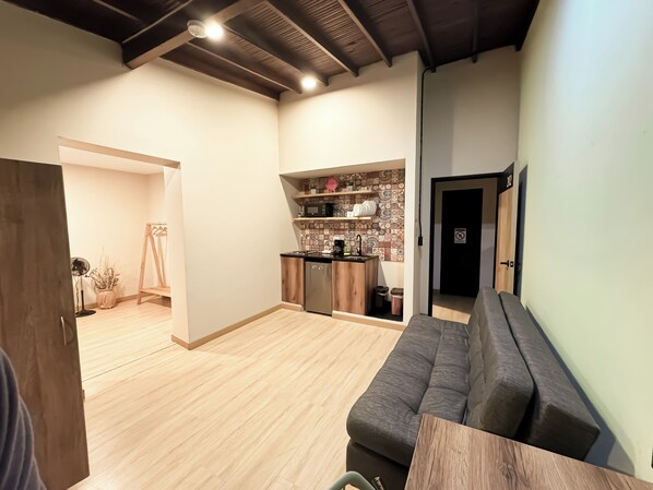 Apartment (#202) | Living area - Niddo by Roots Rentals (Medellín)