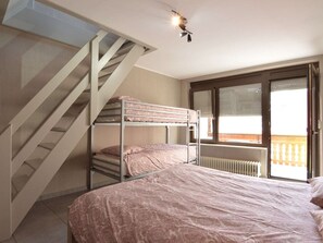 1 bedroom - Apartment in Zell near Mosel River & Vineyards (Zell)
