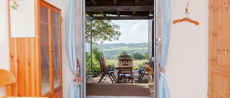 5 habitaciones y wifi
