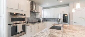 NEWLY furnished 4bdr/3bath home!