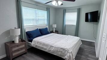 2 bedrooms, WiFi, bed sheets