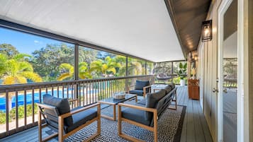 Casa (Multiple Bedrooms) | Interior