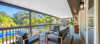 Court Haven Paradise: Your All-in-one Getaway