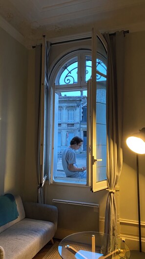 Interior - Charming Haussmann apartment in a beautiful town house (Bordeaux)