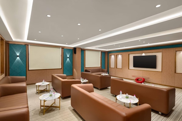 Meeting facility - Ramada Encore By Wyndham Viramgam (Viramgam)