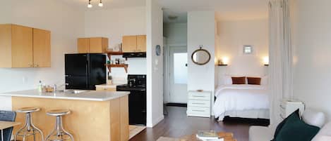 1 Schlafzimmer, BĂŒgeleisen/BĂŒgelbrett, Reisekinderbett, WLAN
