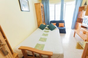 3 chambres, draps fournis