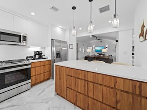 Interior - Aqua Haven- Stylish Getaway With Pool and Jacuzzi (Hollywood)