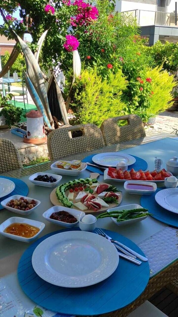Breakfast meal - Otuz5 Otel (Cesme)