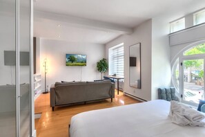 1 bedroom, iron/ironing board, WiFi, bed sheets
