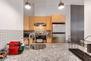 Fridge, microwave, oven, dishwasher
