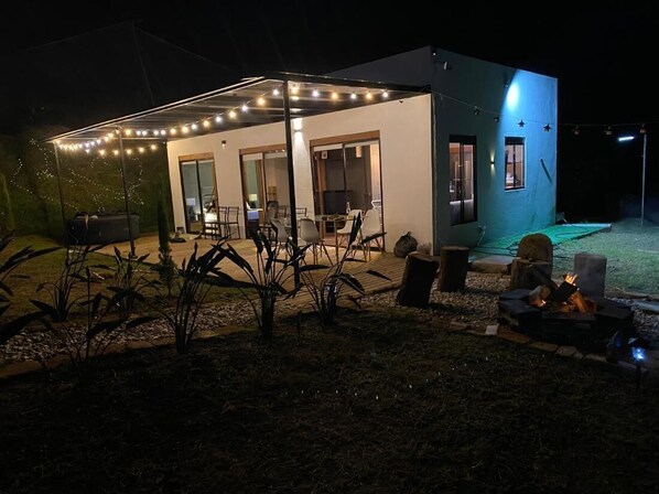 Chalet, 2 Bedrooms, Accessible, Smoking | Exterior