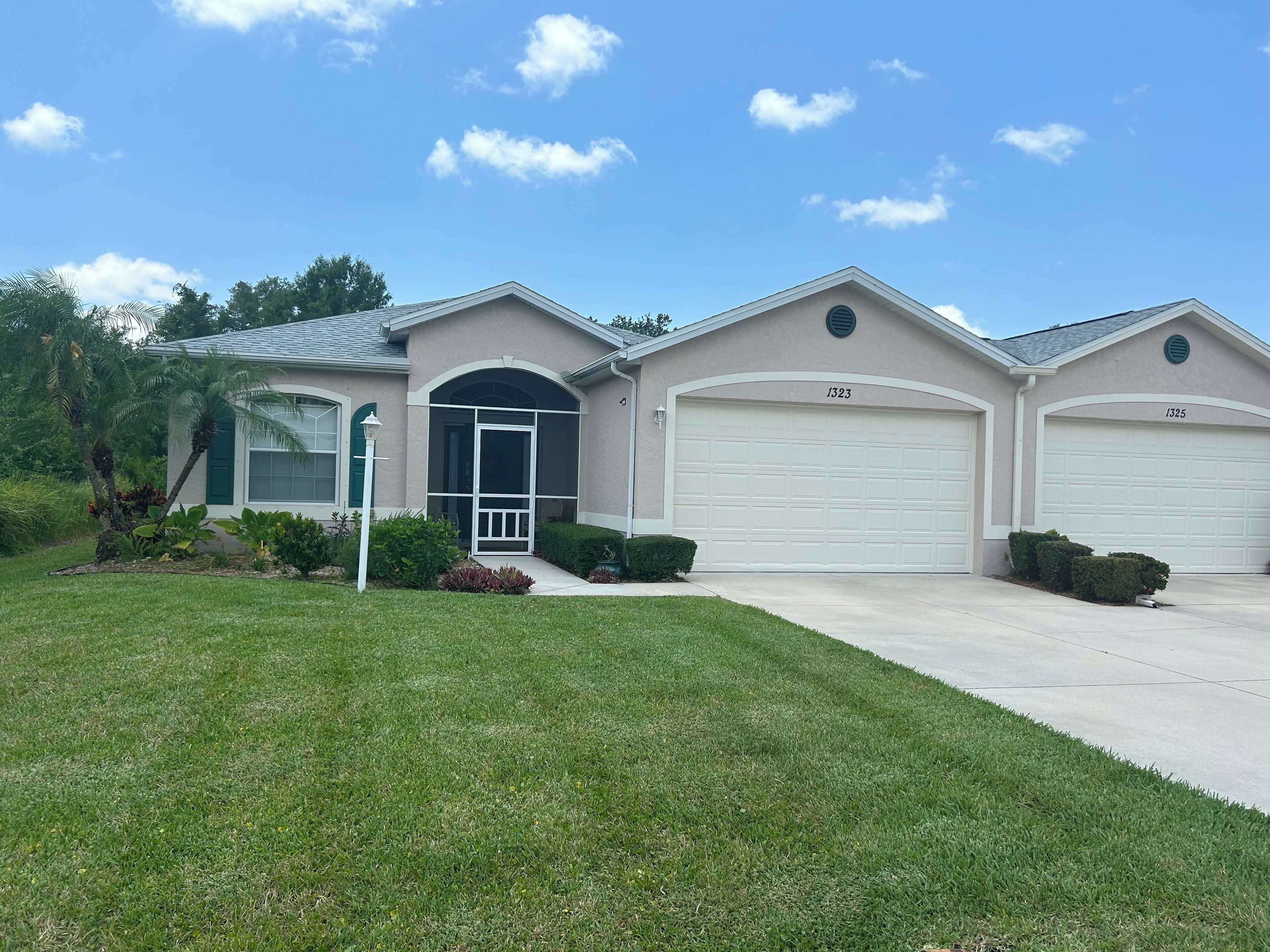 Beautiful Villa 25 Minutes From Gulf Beaches!  Deed Restricted Community