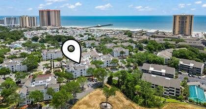 Beach Life, Heated Pool, Hot Tub, Close to Beach