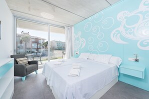 9 Schlafzimmer, Internetzugang, Bettwäsche