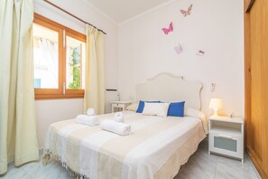 6 Schlafzimmer, Internetzugang, BettwÀsche