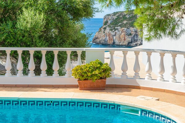 Pool - Can Jaume 6 - Three Bedroom Villa, Sleeps 6 (Es Canutells)