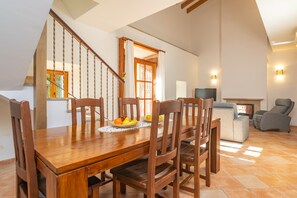 Dining - Cas General (Santa Eugenia) (Santa Eugènia)