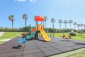 Children’s area - Las Americas - One Bedroom Apartment, Sleeps 2 (Islantilla)