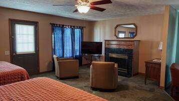 1 habitación, tabla de planchar con plancha, internet y ropa de cama