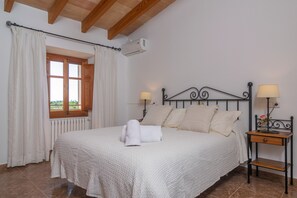 4 soveværelser, internetforbindelse, sengetøj