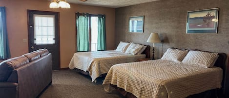 1 bedroom, iron/ironing board, Internet, bed sheets