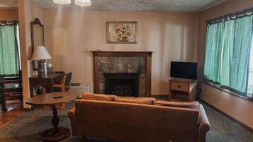 Televisio, pöytätennispöytä