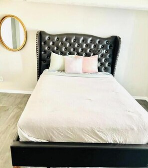 1 quarto