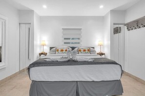 2 bedrooms, desk, free WiFi