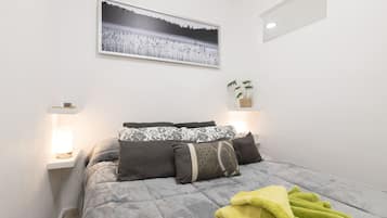 1 chambre, fer et planche Ă repasser, Wi-Fi, draps fournis