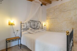 3 sovrum, internet och sängkläder