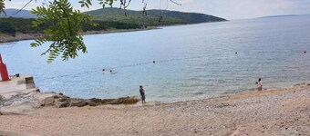 Ferienhaus in Osor nahe Sandstrand