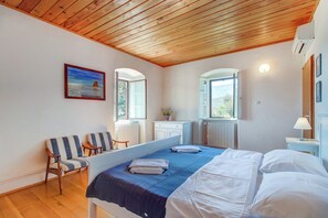 3 soverom, strykejern/-brett, wi-fi (inkludert) og sengetøy