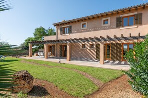 Exterior - Es Regalo (Pérgola) - Three Bedroom Villa, Sleeps 6 (Mallorca)