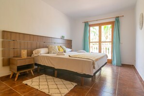 5 bedrooms, Internet, bed sheets - Villa Maria (Port Des Canonge) (Port des Canonge)