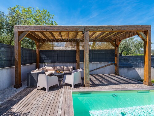 Villa in Bibinje with Private Pool