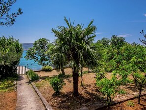 Property grounds - Apartment in Seline by the Sea (Seline)