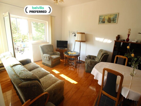Interior - Apartment in Starigrad near the Beach (Starigrad Paklenica)