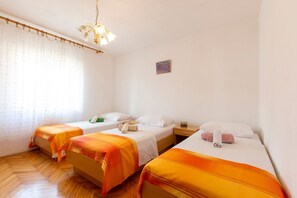 3 makuuhuonetta, ilmainen Wi-Fi