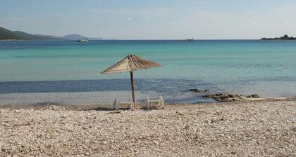 Ferienhaus in Veli Rat bei Saharun