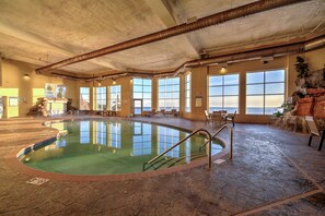 Indoor pool - Two Harbors Superior Lakefront 3BR Corner | Pool | Hot Tub | Sauna | EV Charger (Two Harbors)