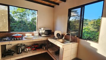 冰箱、微波炉、炉灶、茶具/咖啡用具