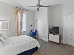 2 Schlafzimmer, Schreibtisch, WLAN, Bettw�äsche