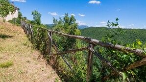 Unclassified image, 4 of 40, button - Holiday Home in Sellano with Pool & Sun Terrace (Sellano)