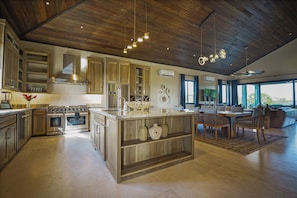 Luxury Villa | Private kitchen