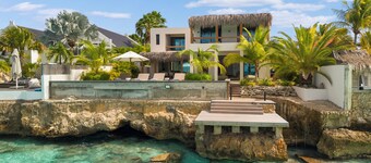 Amazing Piet Boon ocean front villa on Bonaire; Villa Tjitjak 