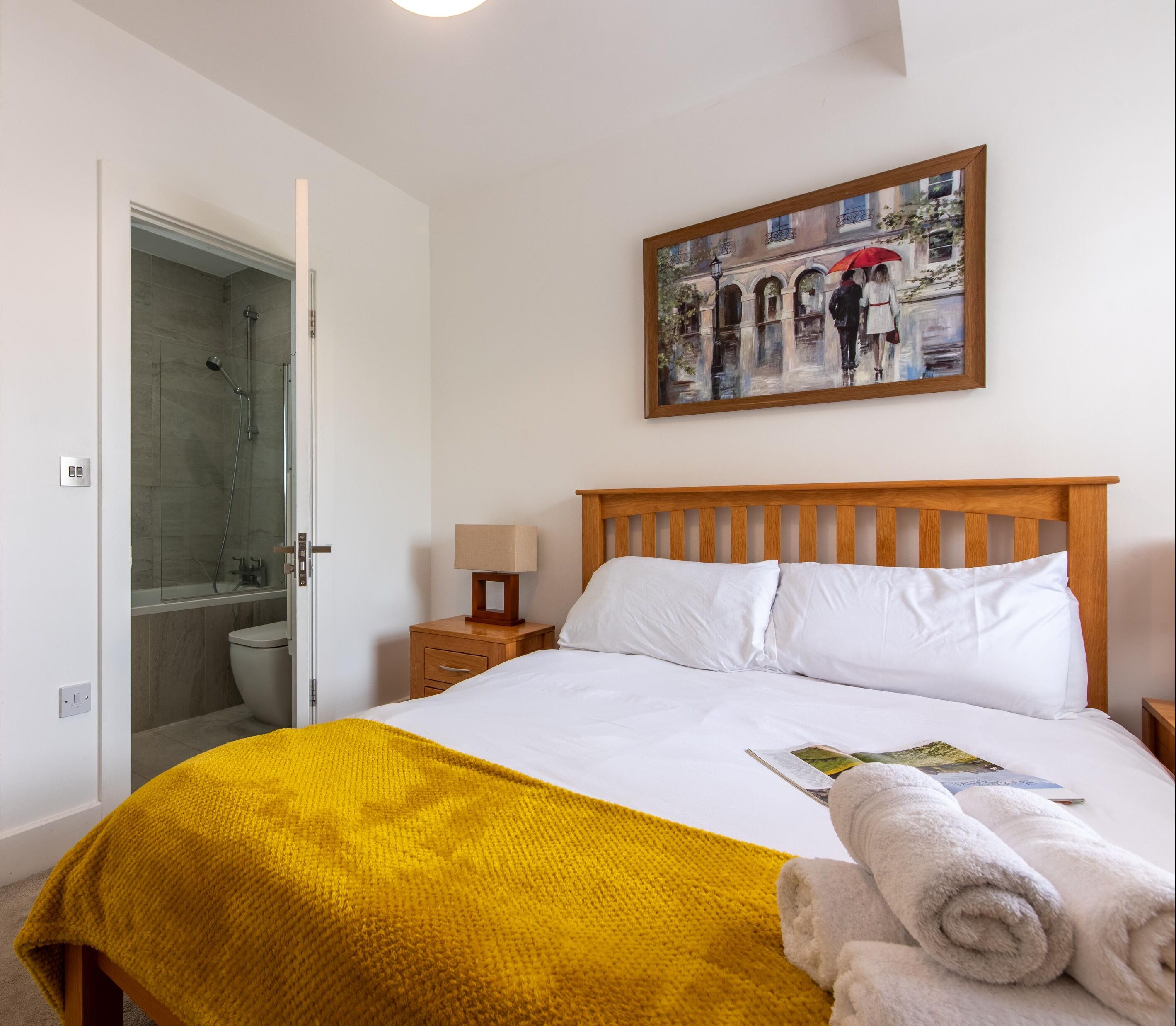 2 bedrooms, desk, iron/ironing board, free WiFi