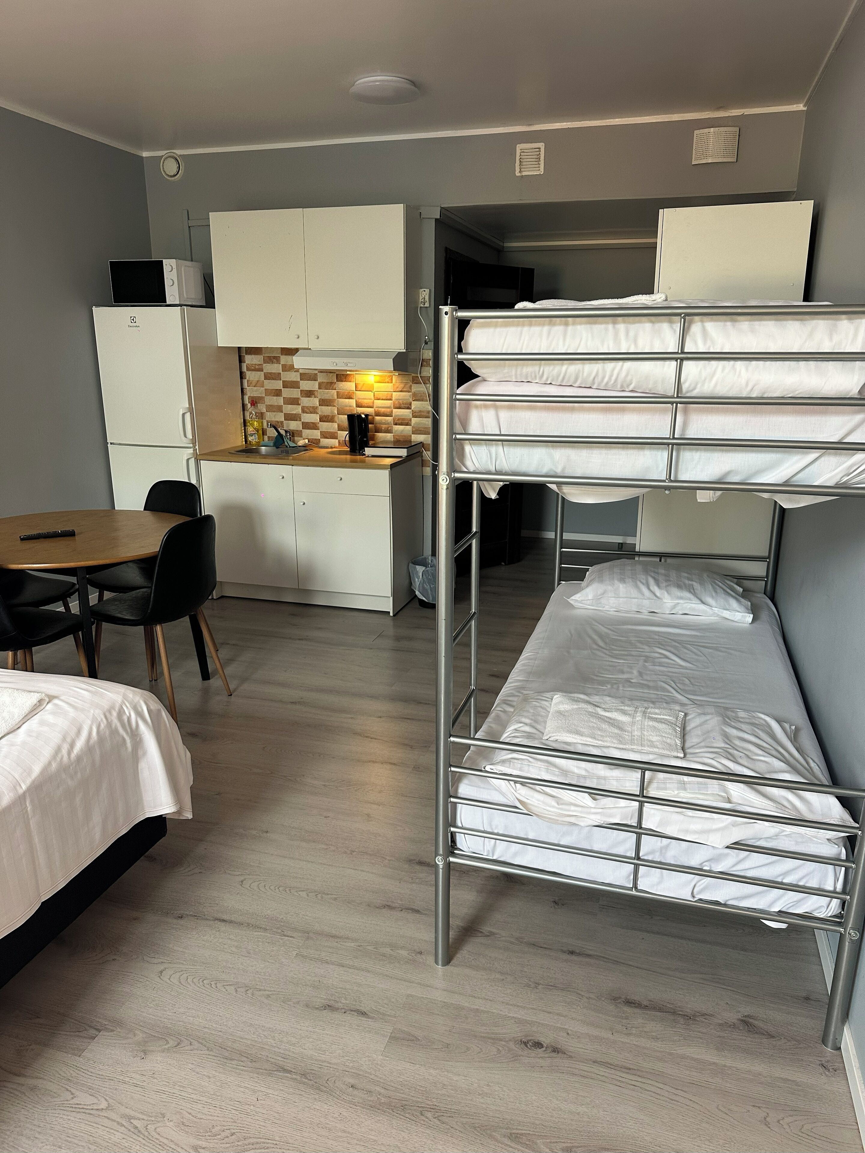 Chambres insonorisées, Wi-Fi gratuit, draps fournis